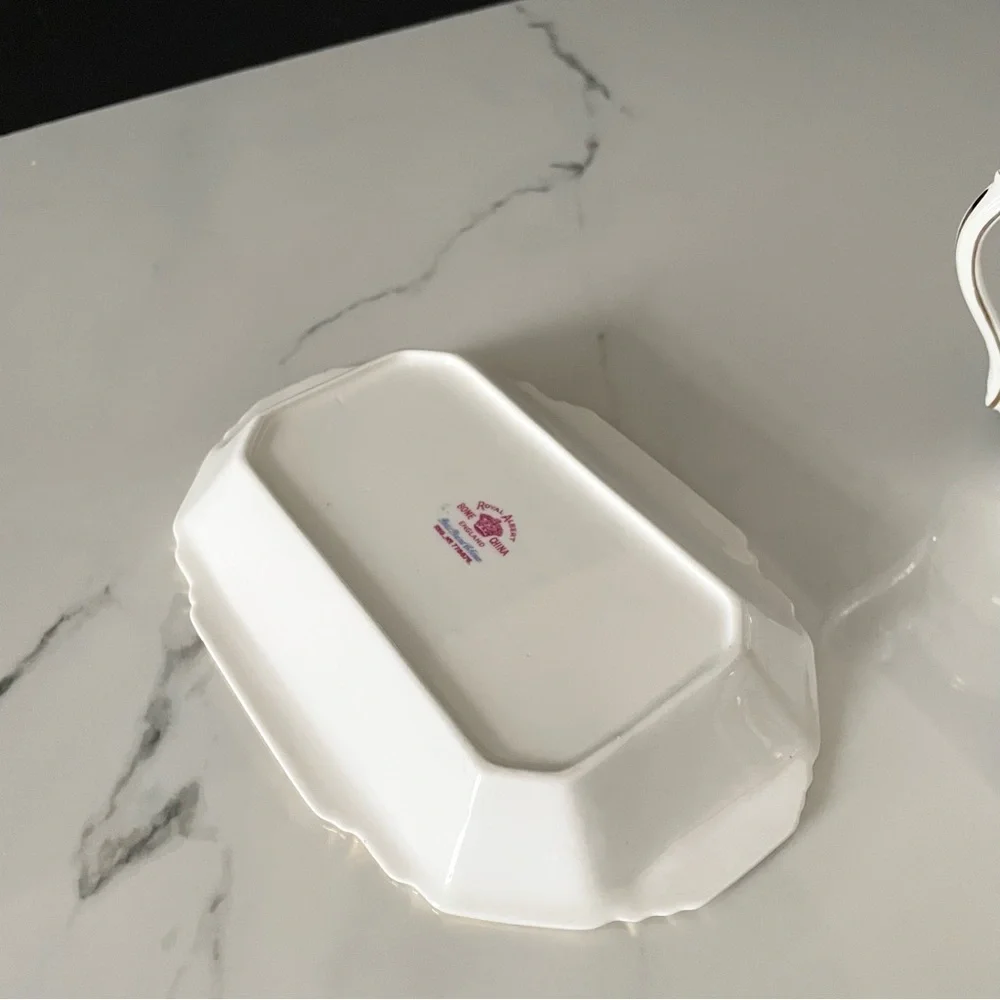Sugar, Creamer & Tray SET - Petit Point by Royal Albert